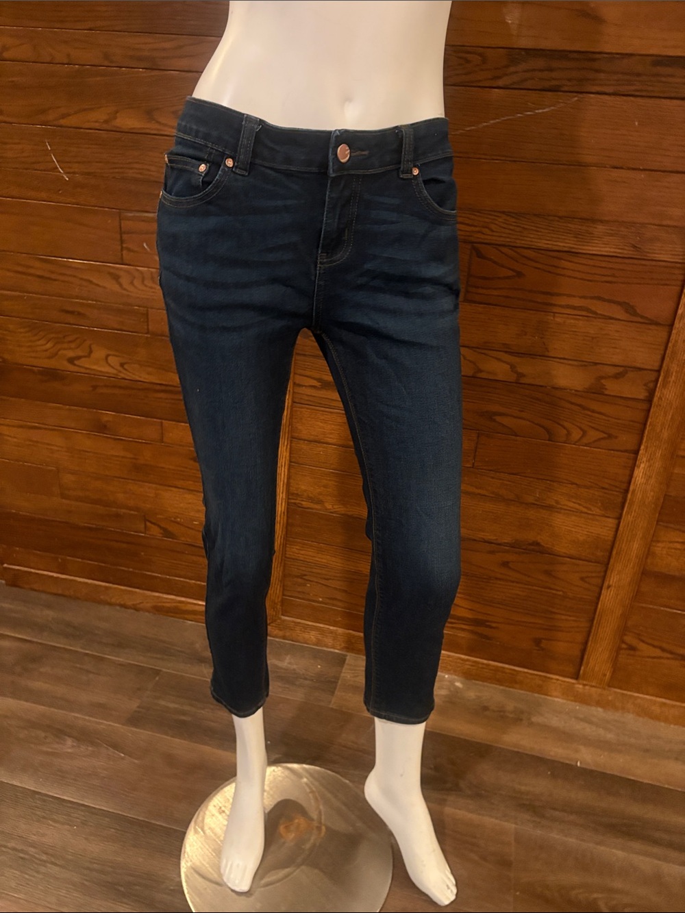 Ankle Crop Skinny Jeans in Dark Indigo